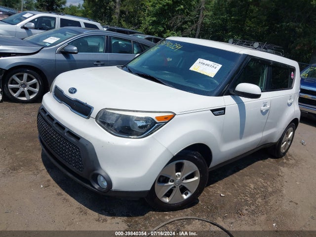 KIA Soul 2015 KNDJN2A23F7182598 Image 2