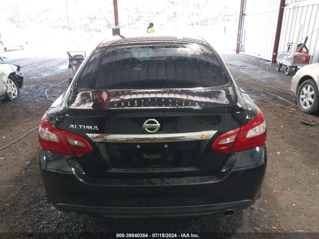 Nissan Altima 2.5 S 2018 1N4AL3AP6JC131559 Image 16