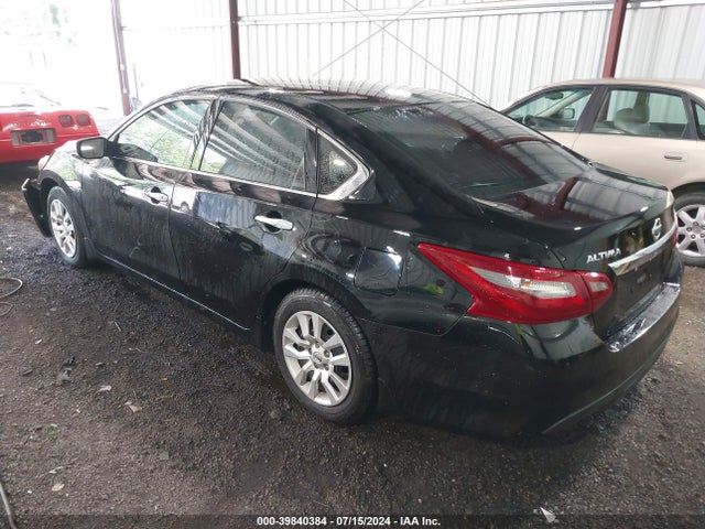 Nissan Altima 2.5 S 2018 1N4AL3AP6JC131559 Image 3