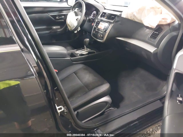 Nissan Altima 2.5 S 2018 1N4AL3AP6JC131559 Image 5