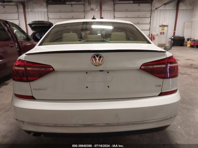1VWLA7A34KC001887 Volkswagen Passat 2.0t Wolfsburg Edition