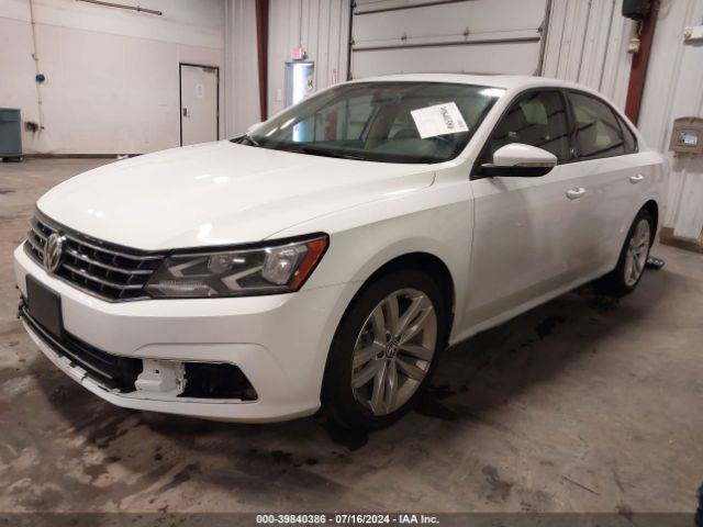 1VWLA7A34KC001887 Volkswagen Passat 2.0t Wolfsburg Edition