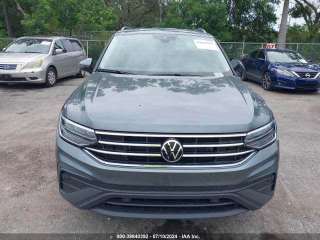 3VV3B7AX8PM125851 Volkswagen Tiguan 2.0t Se