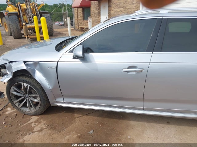 WA17NAF48JA168975 Audi A4 Allroad 2.0t Premium/2.0t Tech Premium