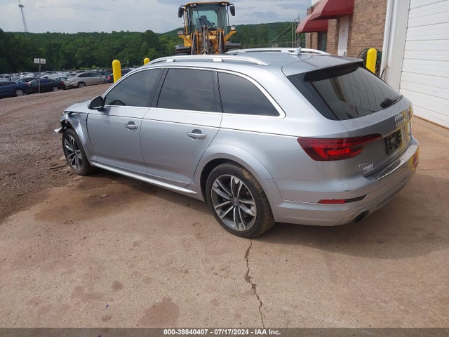 WA17NAF48JA168975 Audi A4 Allroad 2.0t Premium/2.0t Tech Premium