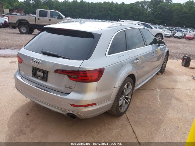 WA17NAF48JA168975 Audi A4 Allroad 2.0t Premium/2.0t Tech Premium