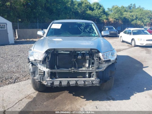 3TYCZ5ANXNT084962 Toyota Tacoma Sr5 V6