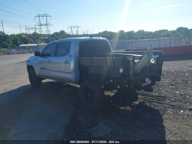 3TYCZ5ANXNT084962 Toyota Tacoma Sr5 V6