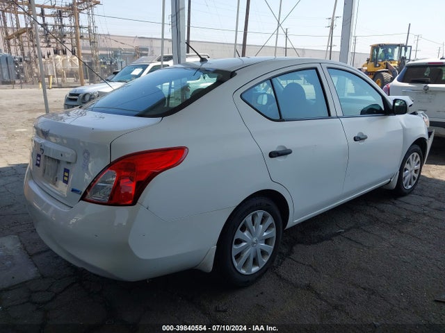 3N1CN7AP2EL837994 Nissan Versa 1.6 S