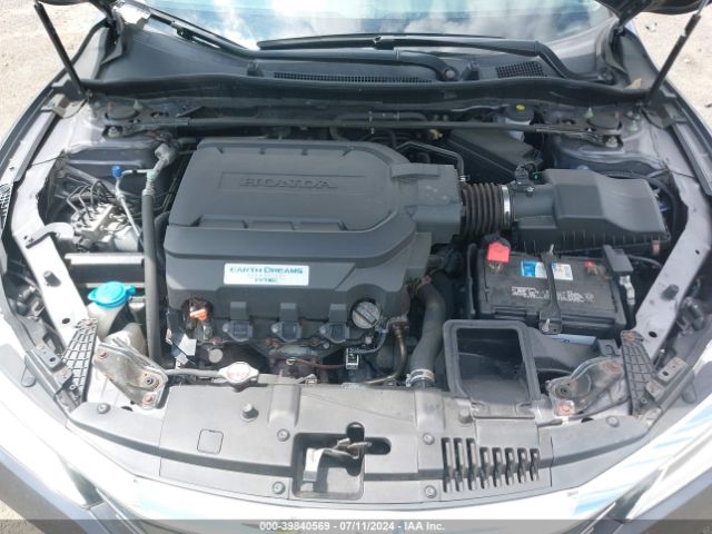 1HGCR3F96GA005266 Honda Accord Touring