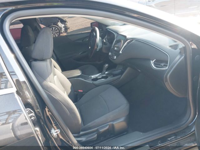 1G1ZE5ST4HF179254 Chevrolet MALIBU 1LT