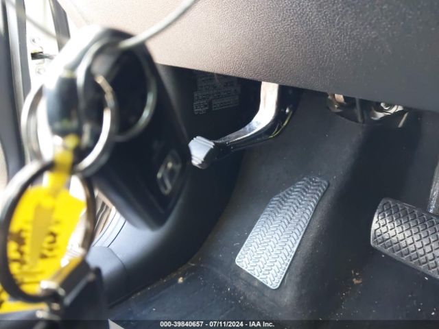5FNYF6H08HB060372 Honda Pilot Elite