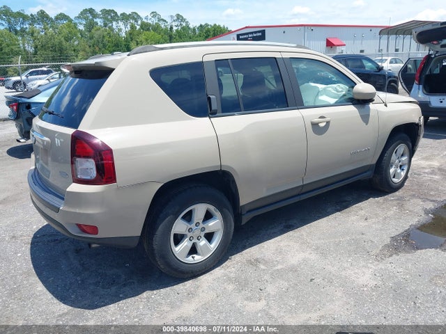 Jeep Compass Latitude 2016 1C4NJCEB0GD749060 Image 4