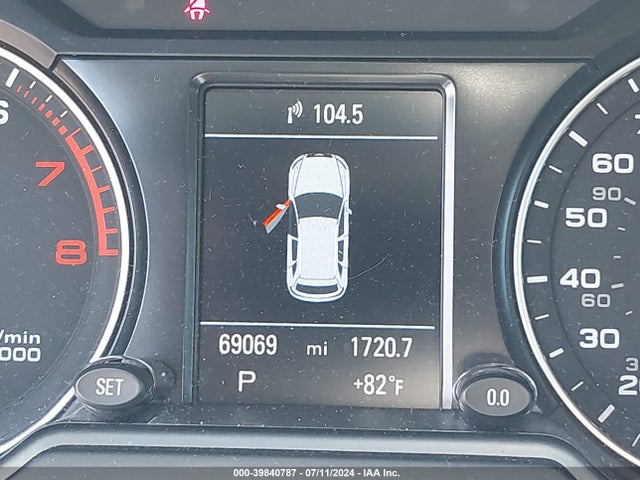 Audi Q5 2.0t Premium 2016 WA1L2AFPXGA125359 Image 15