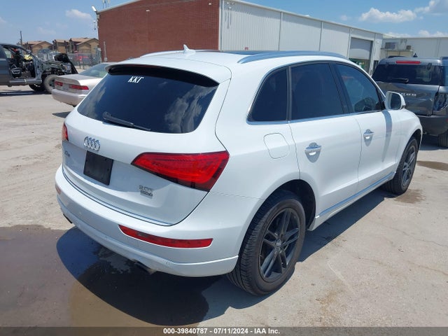 Audi Q5 2.0t Premium 2016 WA1L2AFPXGA125359 Image 4