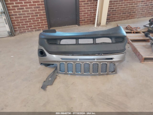 1C4NJDEB9GD616402 Jeep Compass Latitude