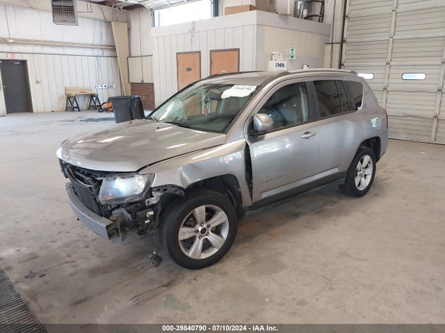 1C4NJDEB9GD616402 Jeep Compass Latitude