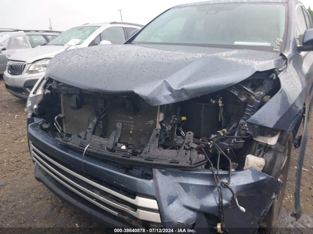 Toyota Highlander Le Plus 2019 5TDZZRFH9KS349527 Image 6