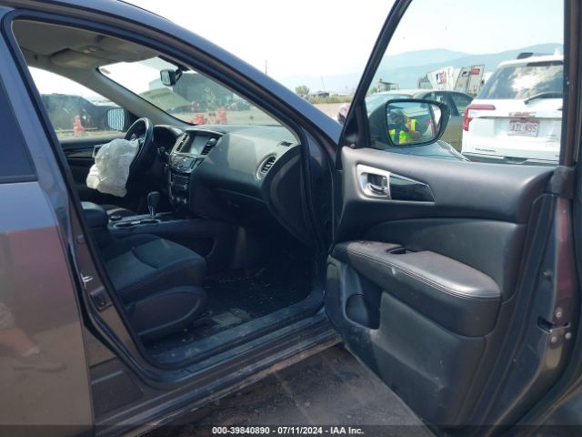 5N1DR2MM7KC623225 Nissan Pathfinder Sv