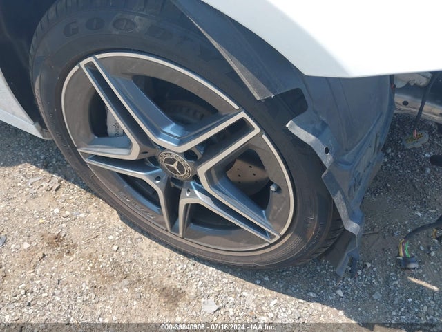 W1KZF8EB4PB113954 Mercedes-Benz E 350 4matic