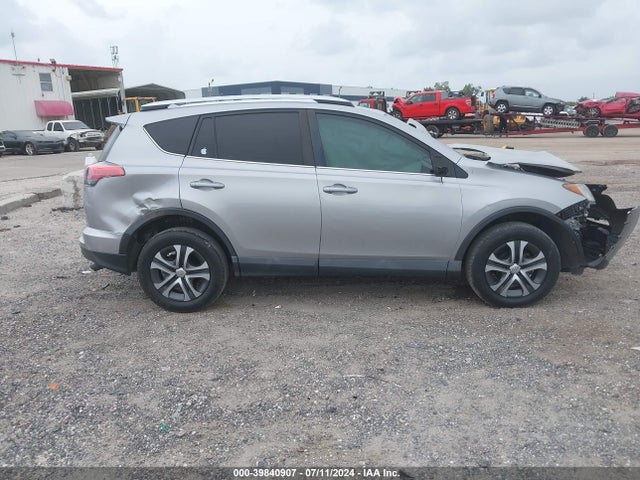 Toyota RAV4 LE 2016 2T3ZFREV0GW247166 Image 13