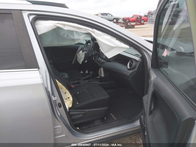 Toyota RAV4 LE 2016 2T3ZFREV0GW247166 Image 5