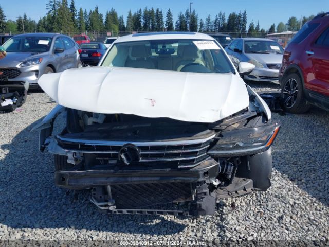 1VWBA7A33JC050248 Volkswagen Passat 2.0t Se