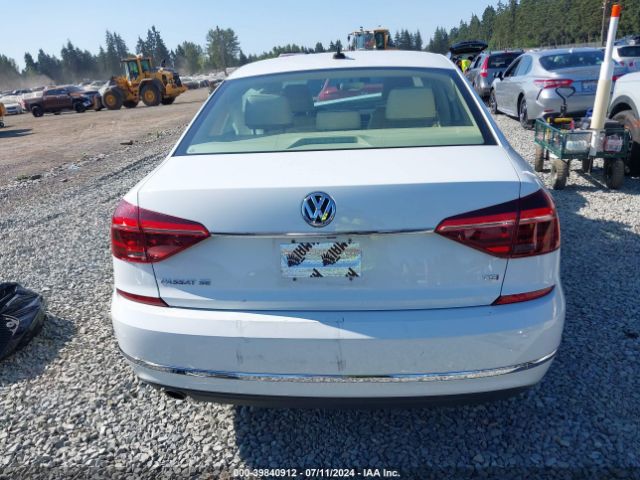 1VWBA7A33JC050248 Volkswagen Passat 2.0t Se