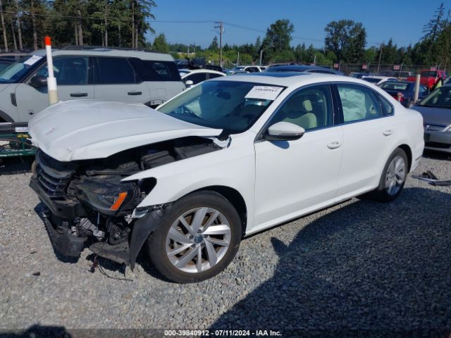 1VWBA7A33JC050248 Volkswagen Passat 2.0t Se