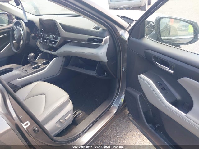 Toyota Highlander Xle 2023 5TDKDRAH7PS007623 Image 5