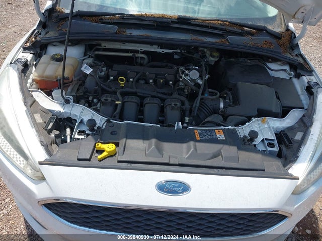 Ford FOCUS SE 2016 1FADP3K28GL360886 Image 10