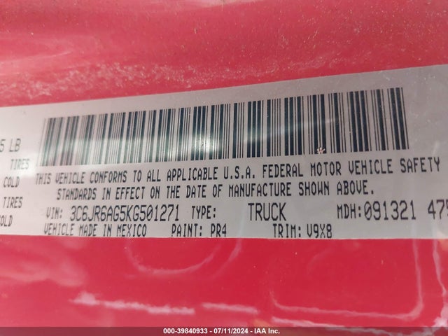 RAM 1500 Classic Express Regular Cab 4x2 6'4 Box 2019 3C6JR6AG5KG501271 Image 9