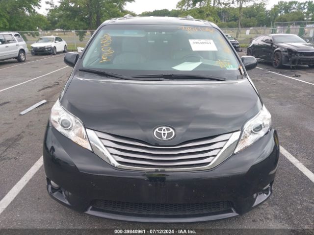 5TDYK3DC8GS696472 Toyota Sienna Xle Premium 8 Passenger