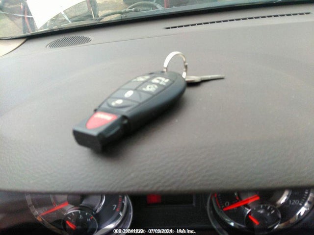2C4RC1BG8ER134217 Chrysler Town & Country Touring