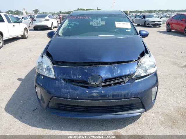 Toyota Prius Two 2015 JTDKN3DU5F1987108 Image 12