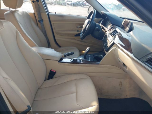 WBA3B1G59FNT64098 BMW 320i