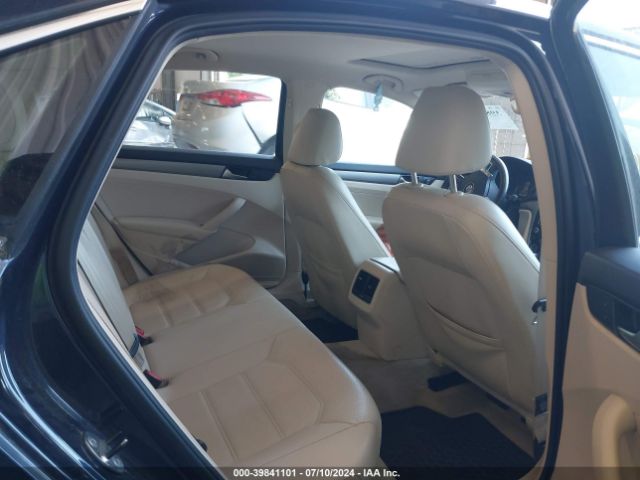 1VWBN7A30EC114949 Volkswagen Passat 2.0l Tdi Se