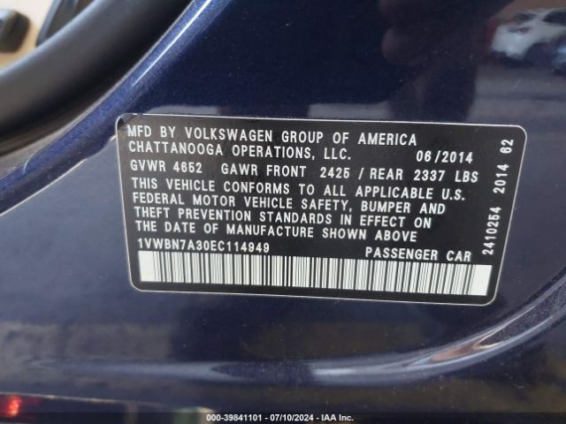 1VWBN7A30EC114949 Volkswagen Passat 2.0l Tdi Se