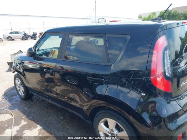 KNDJN2A22K7001081 KIA Soul