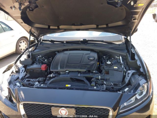 SADCJ2GX0LA619869 Jaguar F-pace Premium P300 Awd Automatic