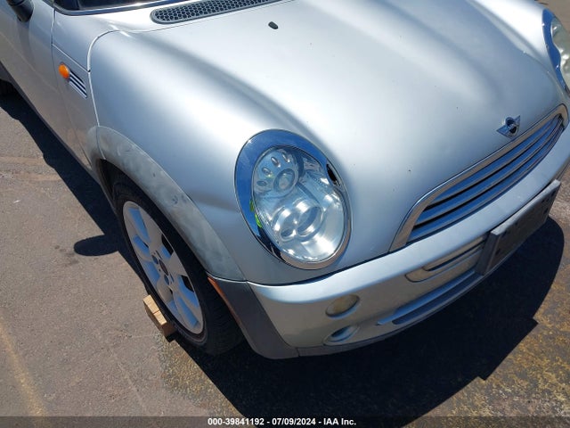 2005 MINI COOPER WMWRC33565TJ73306 Photo 5