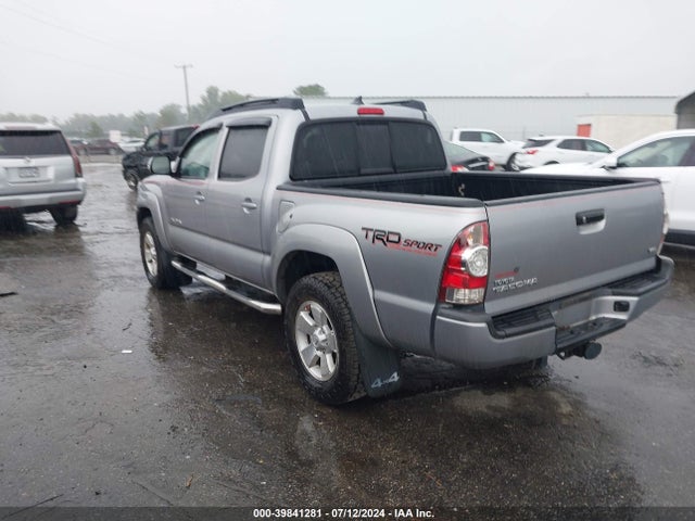 Toyota Tacoma Base V6 2015 3TMLU4EN4FM174138 Image 3