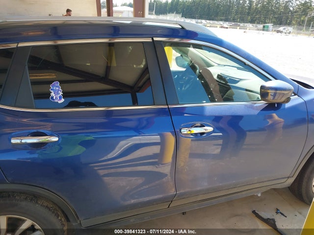 Nissan ROGUE SV 2018 5N1AT2MV1JC801156 Image 13