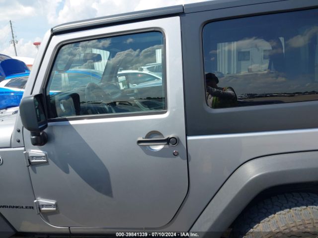 1C4BJWCGXHL694711 Jeep Wrangler Rubicon 4x4
