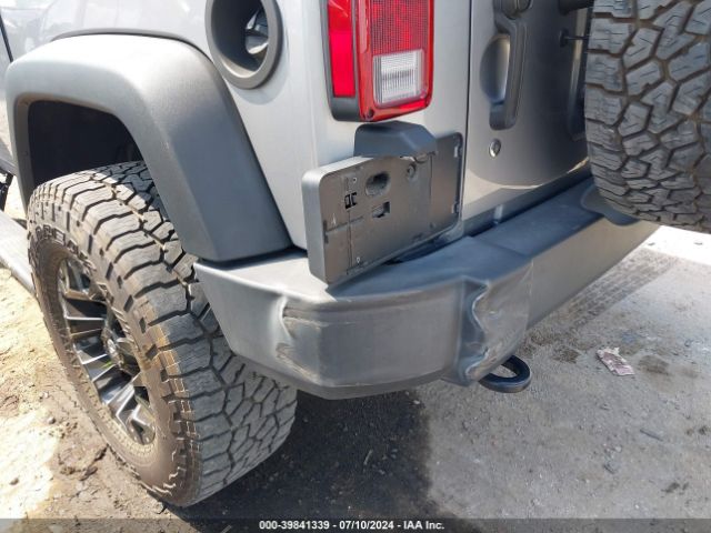 1C4BJWCGXHL694711 Jeep Wrangler Rubicon 4x4