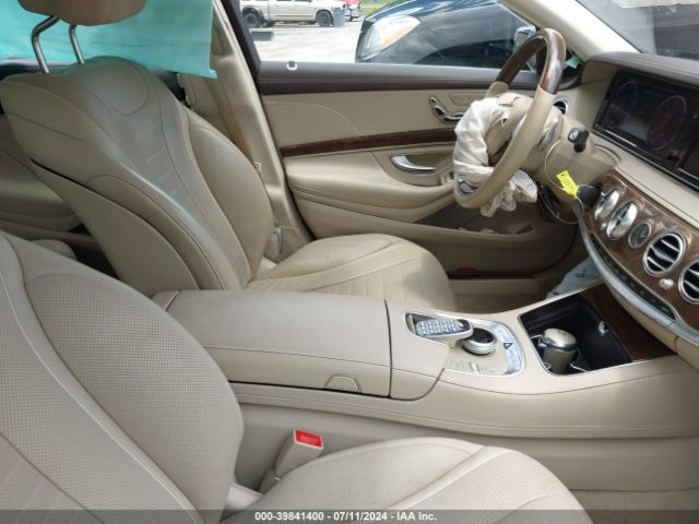WDDUG8CB0EA040935 Mercedes-Benz S 550
