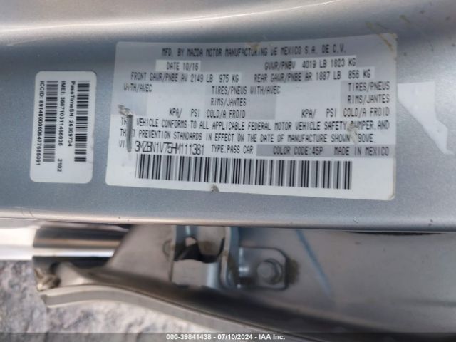 3MZBN1V75HM111381 Mazda Mazda3 Touring
