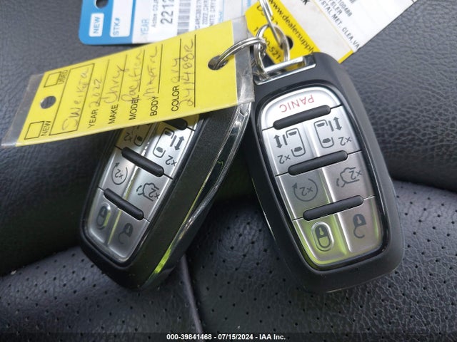 2C4RC3BG7NR100488 Chrysler Pacifica Touring L Awd