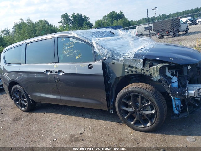 2C4RC3BG7NR100488 Chrysler Pacifica Touring L Awd