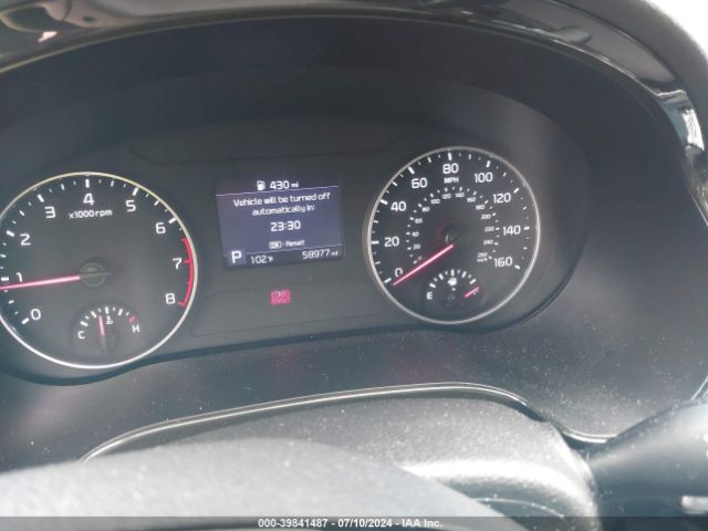 KNDEU2AA1N7345064 KIA SELTOS S